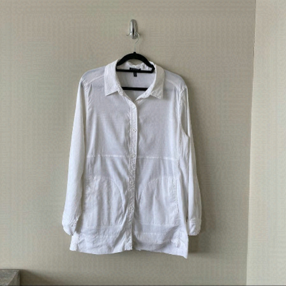 EILEEN Fisher-Linen Blend Double Pocket Button Down (Large)
